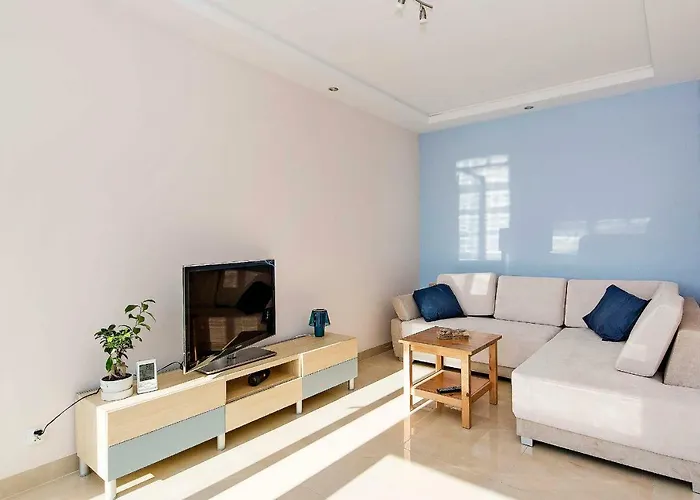 Apartament Zaspa Awiator Lägenhet *